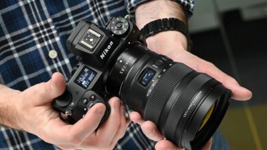 how to switch between lcd to eyeview in nikon6